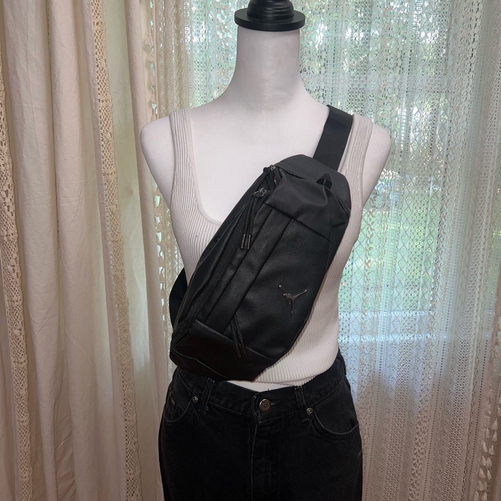 Jordan Black Crossbody Sling Bag